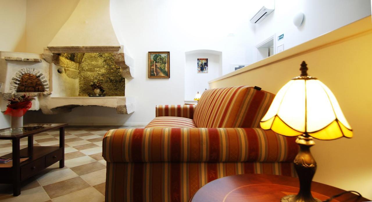 Sunce Palace Apartments With Free Offsite Parking Dubrovnik Eksteriør billede